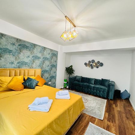 Luxury Apartment Sinuhe Brasov Exterior photo