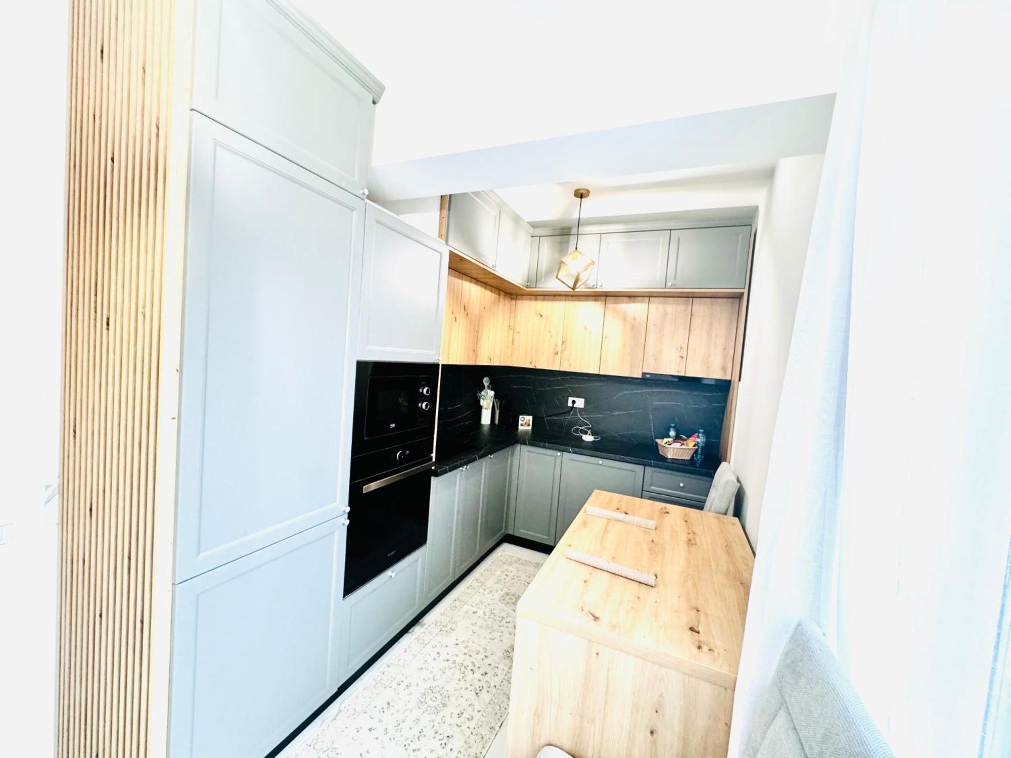 Luxury Apartment Sinuhe Brasov Exterior photo